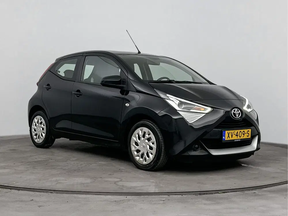 Toyota Aygo 1.0 VVT-i x-play uit 2019, foto 12