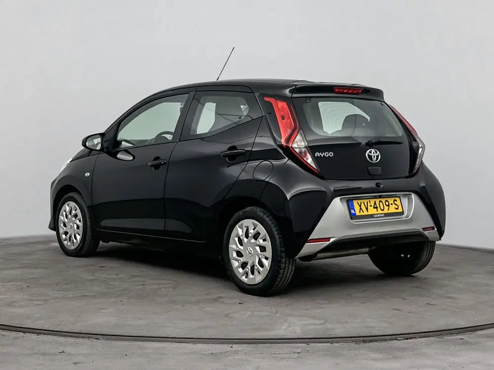 Toyota Aygo 1.0 VVT-i x-play uit 2019, foto 13