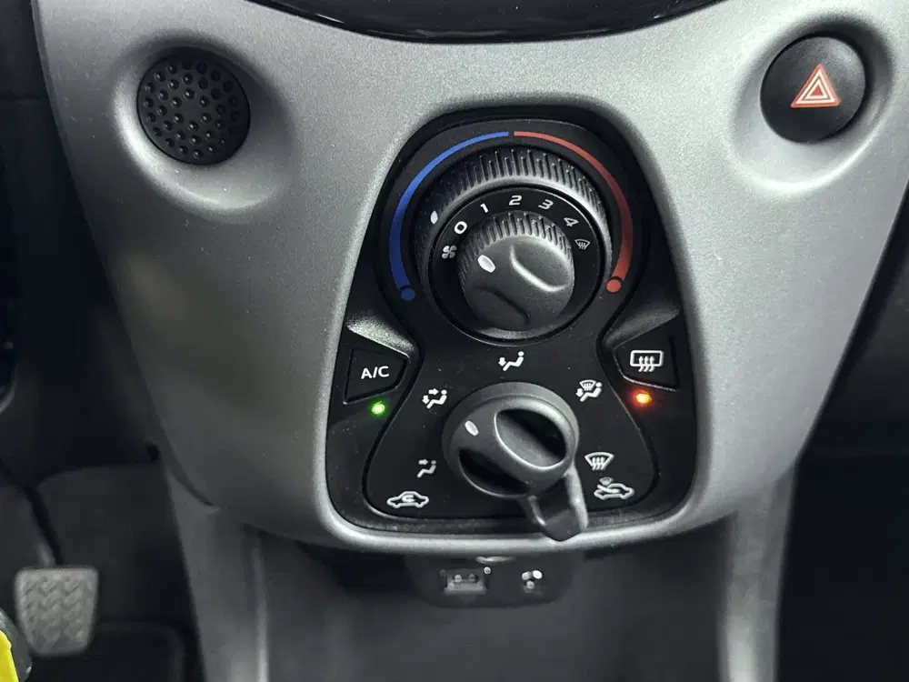 Toyota Aygo 1.0 VVT-i x-play uit 2019, foto 9