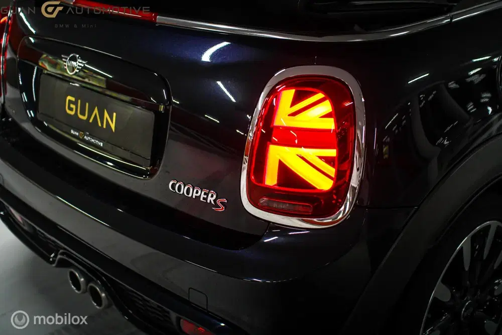 Mini Cabrio 2.0 Cooper S uit 2021, foto 15