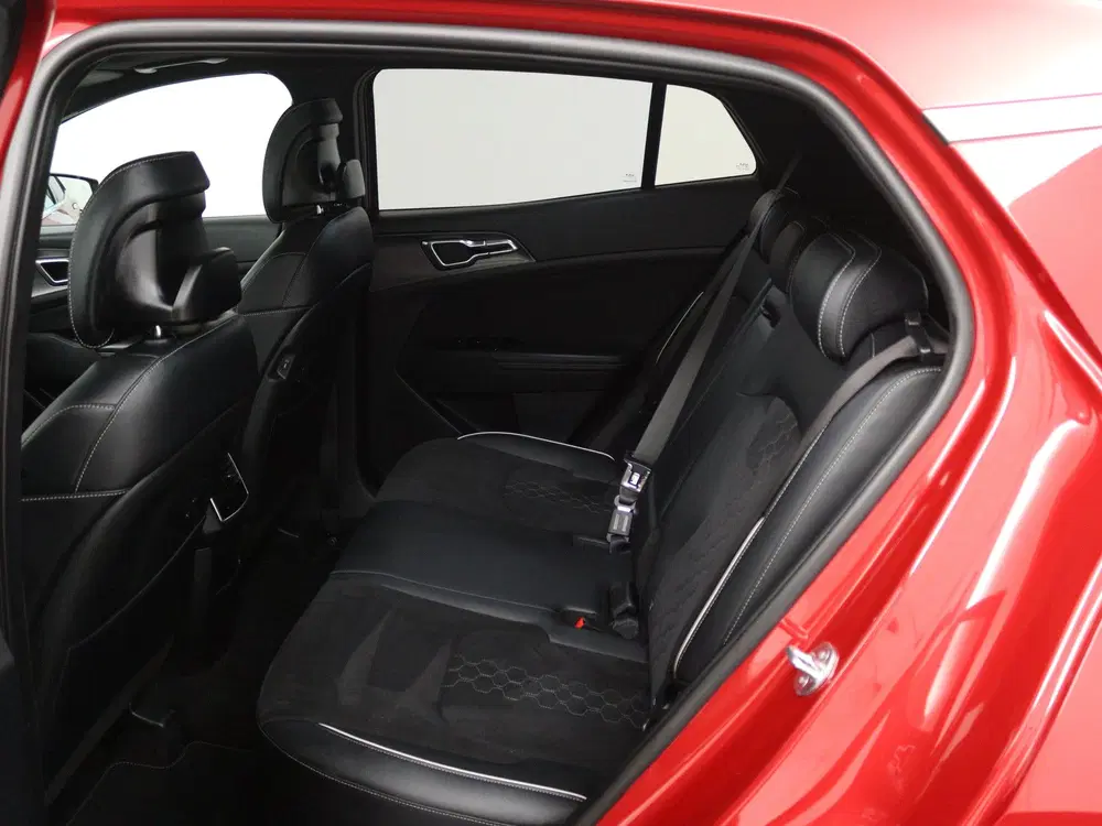 Kia Sportage 1.6 T-GDi Hybrid GT-Line uit 2023, foto 7