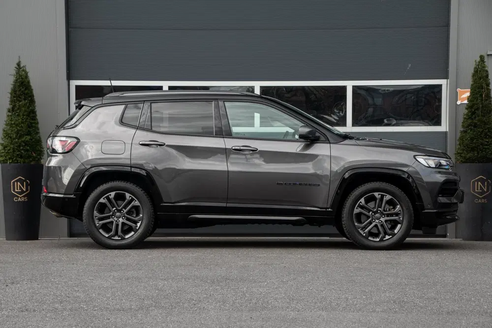 Jeep Compass 1.3T 80th Anniversary uit 2021, foto 10