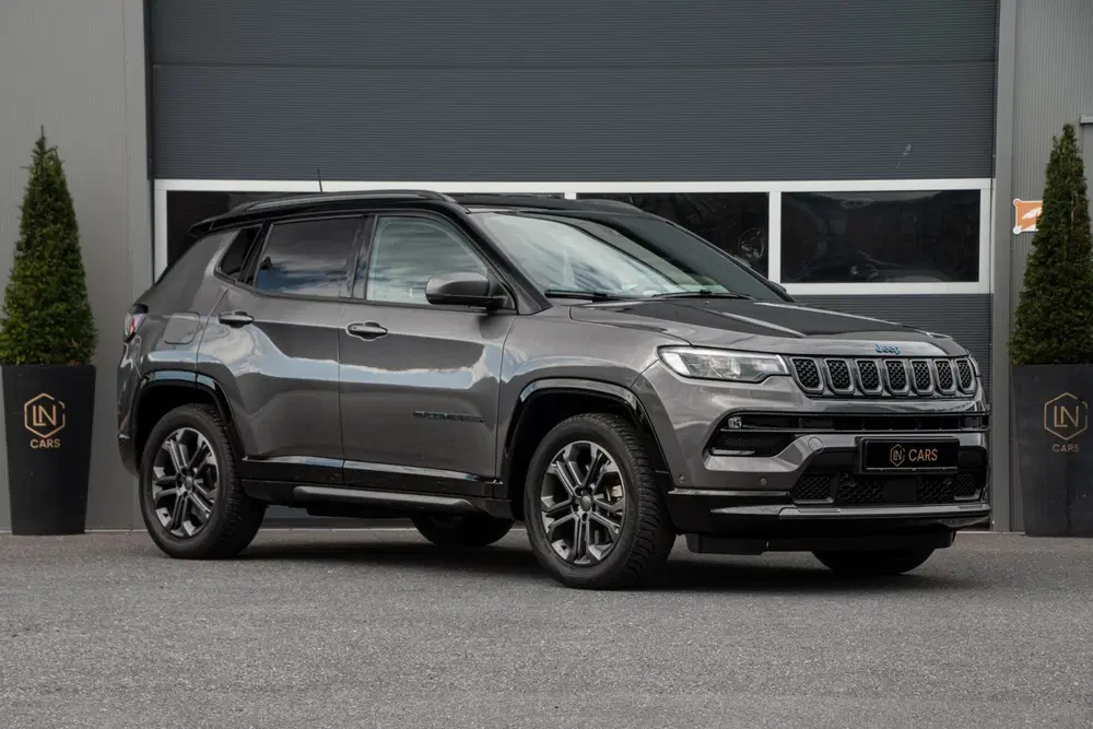 Jeep Compass 1.3T 80th Anniversary uit 2021, foto 3