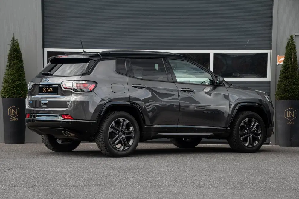 Jeep Compass 1.3T 80th Anniversary uit 2021, foto 6