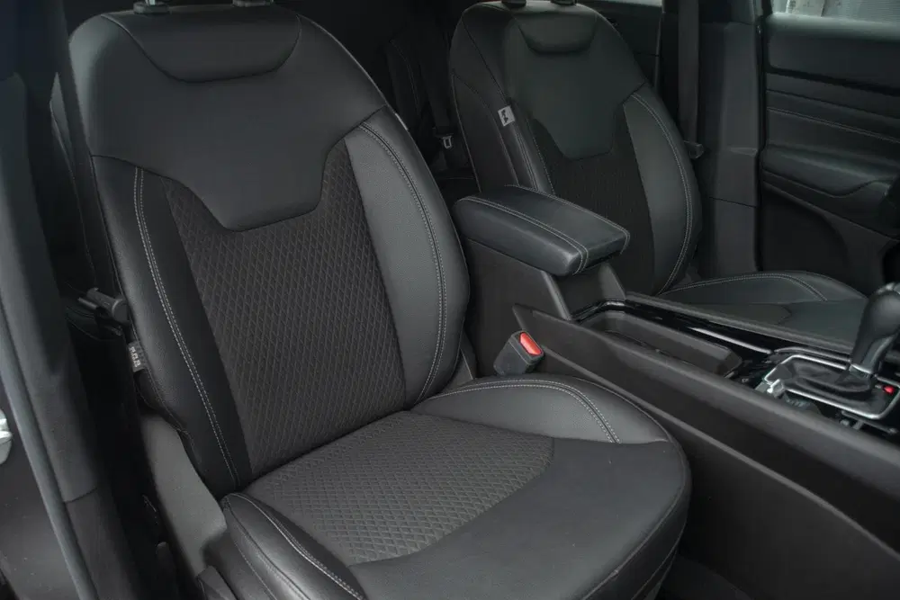 Jeep Compass 1.3T 80th Anniversary uit 2021, foto 8