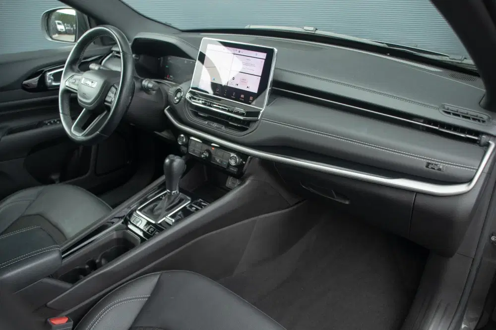 Jeep Compass 1.3T 80th Anniversary uit 2021, foto 9