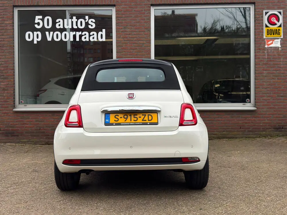 Fiat 500C 1.0 Hybrid Club uit 2023, foto 12