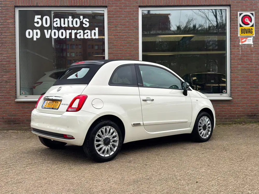 Fiat 500C 1.0 Hybrid Club uit 2023, foto 3