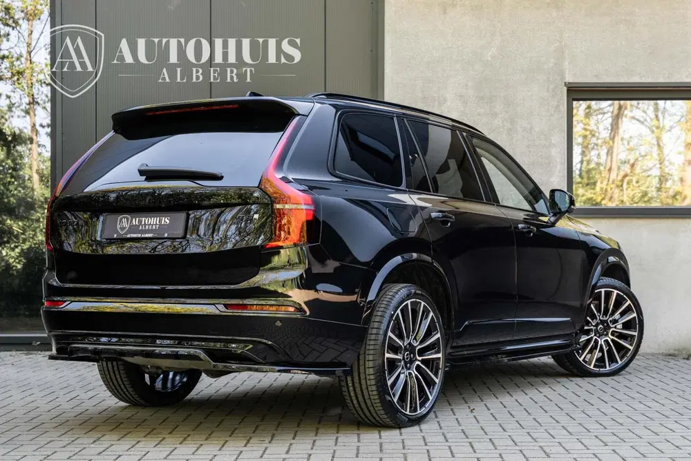 Volvo XC90 T8 Plus Dark Maxton H uit 2025, foto 2