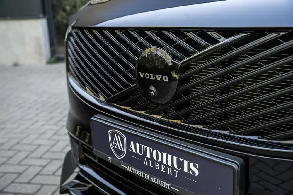 Volvo XC90 T8 Plus Dark Maxton H uit 2025, foto 5
