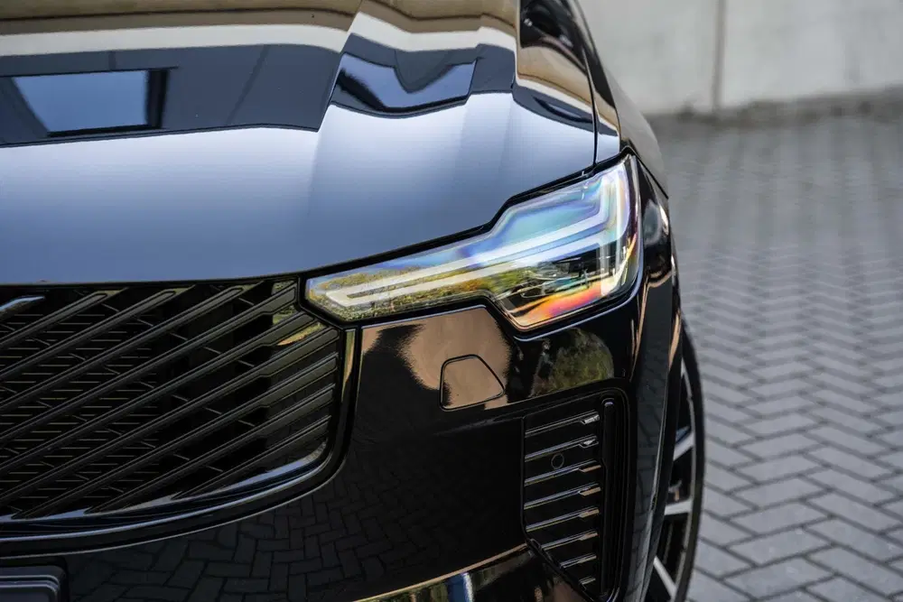 Volvo XC90 T8 Plus Dark Maxton H uit 2025, foto 7