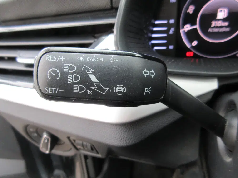 Skoda Scala 1.0 TSI Ambition navi android lane assist uit 2019, foto 15