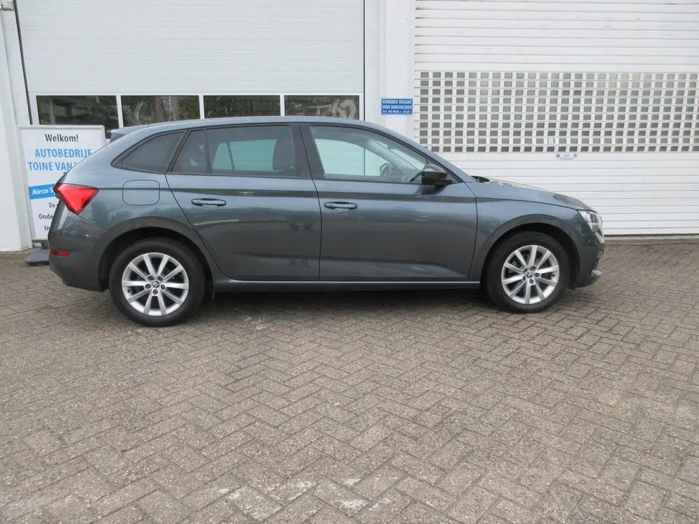 Skoda Scala 1.0 TSI Ambition navi android lane assist uit 2019, foto 3