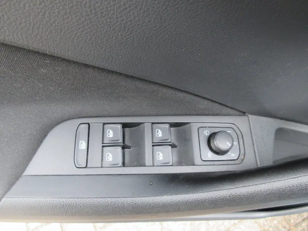 Skoda Scala 1.0 TSI Ambition navi android lane assist uit 2019, foto 9