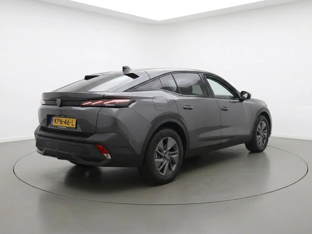 Peugeot 408 1.6 HYbrid Allure uit 2024, foto 4
