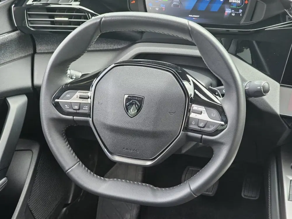 Peugeot 408 1.6 HYbrid Allure uit 2024, foto 5