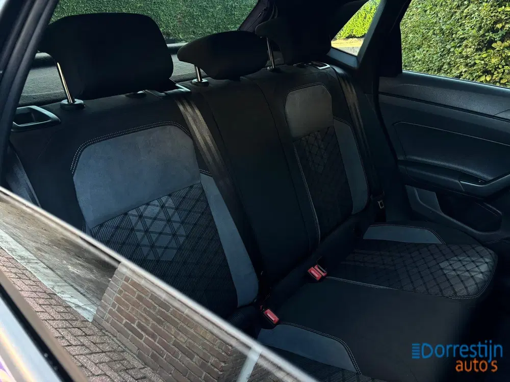 Volkswagen Polo 1.0 TSI R-Line Business uit 2022, foto 14