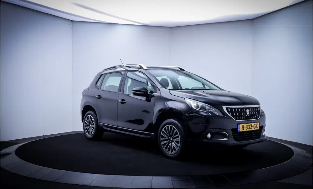 Peugeot 2008 1.2T PACK Active STOELVERW uit 2019, foto 3