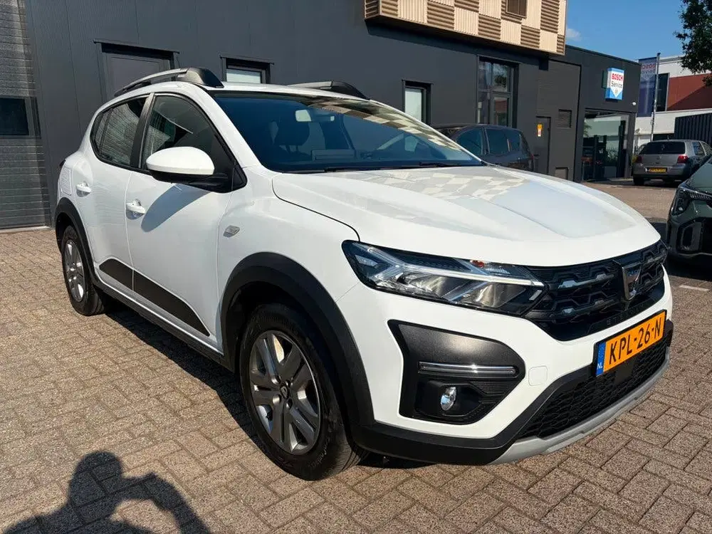 Dacia Sandero Stepway 1.0 TCe 90 Essential uit 2021, foto 4