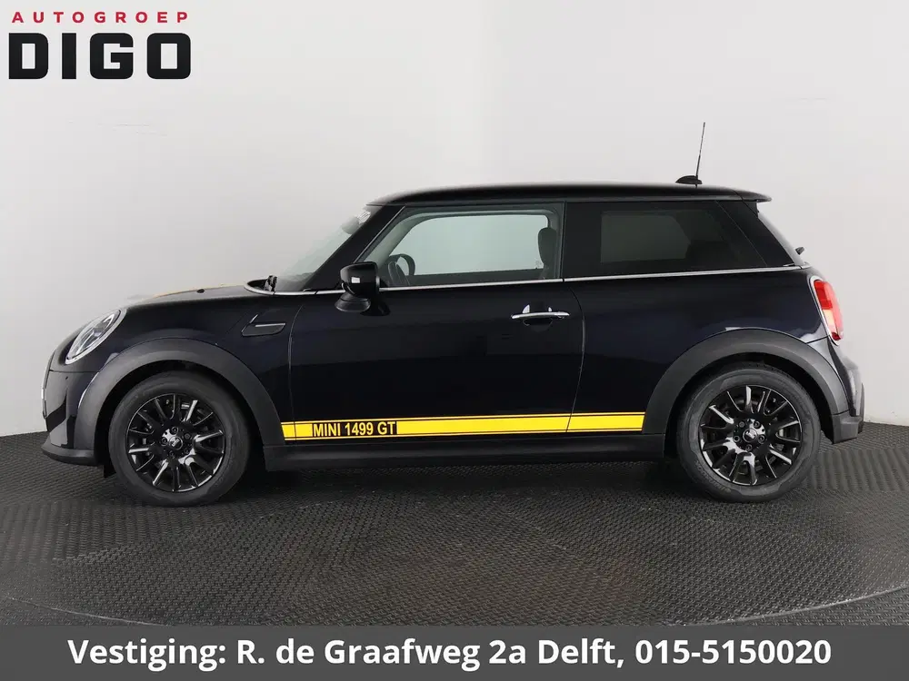Mini Cooper 1.5 Cooper Sports 1499 GT PACK Automaat Ga uit 2023, foto 4