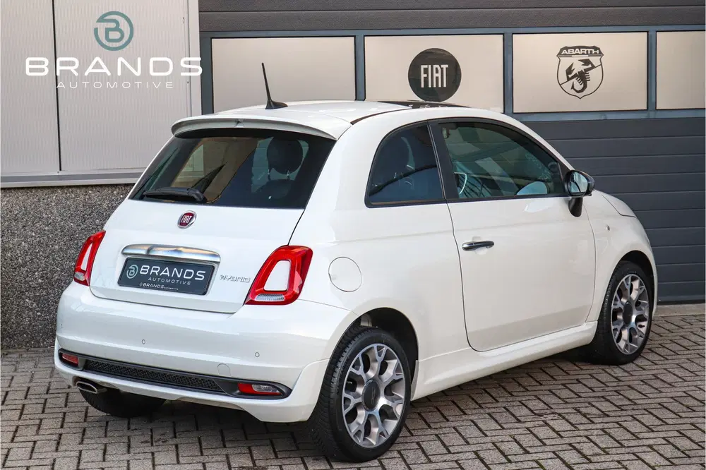 Fiat 500 1.0 Hybrid Rockstar 1e eig Carplay Pano Vo uit 2021, foto 2