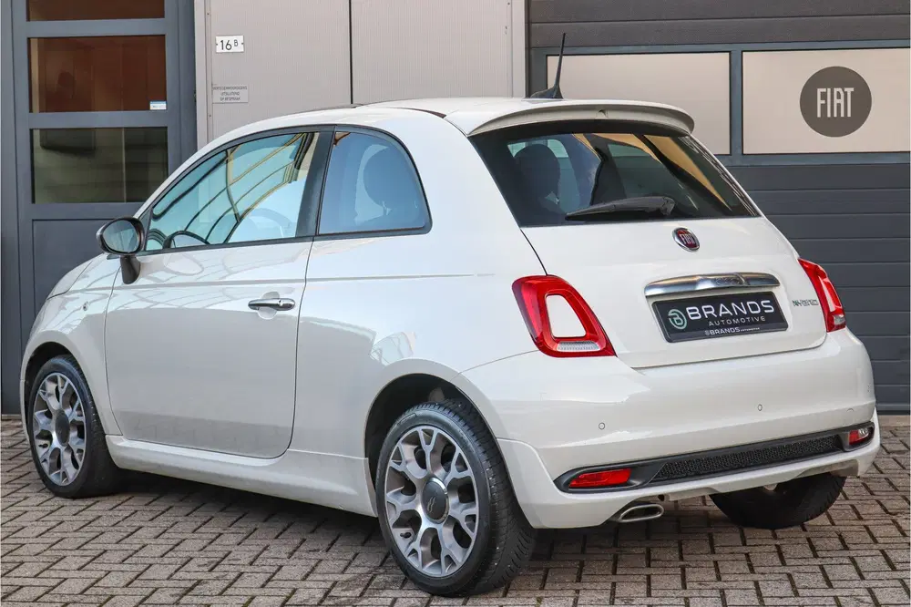 Fiat 500 1.0 Hybrid Rockstar 1e eig Carplay Pano Vo uit 2021, foto 4