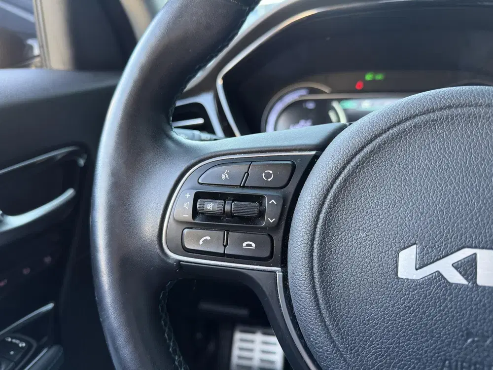 Kia Niro ExecutiveLine 64 kWh 17" uit 2021, foto 14