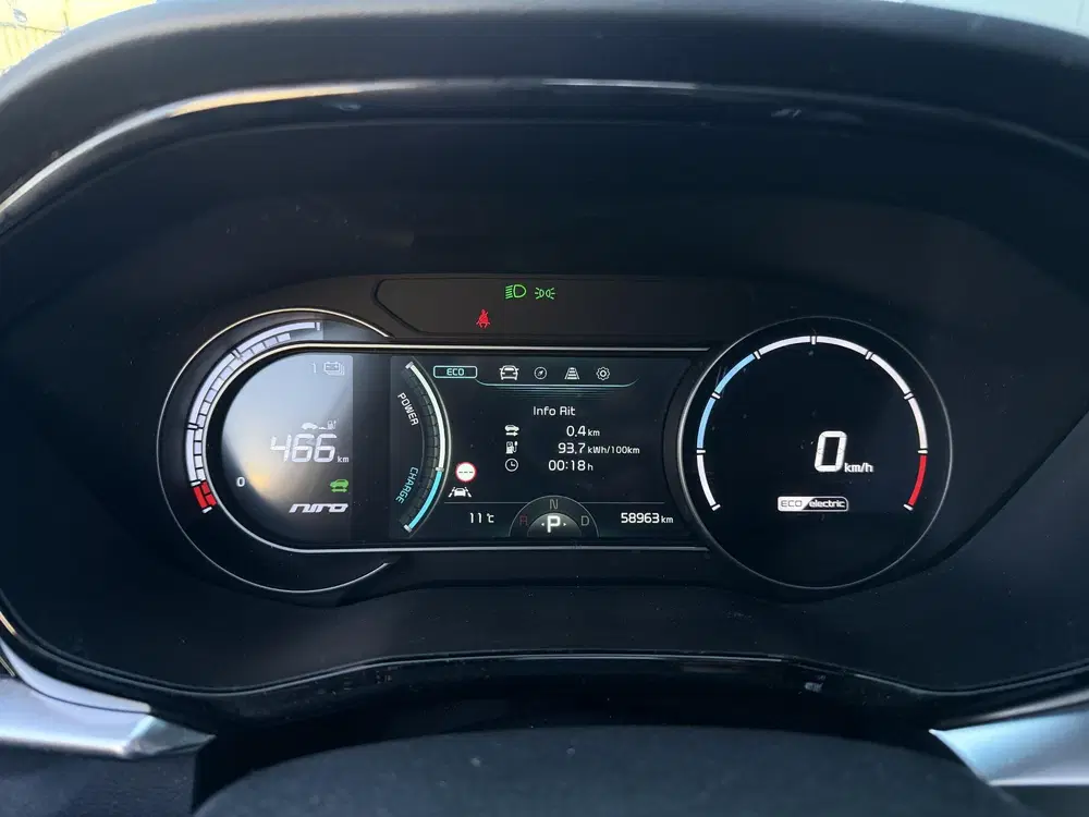 Kia Niro ExecutiveLine 64 kWh 17" uit 2021, foto 7