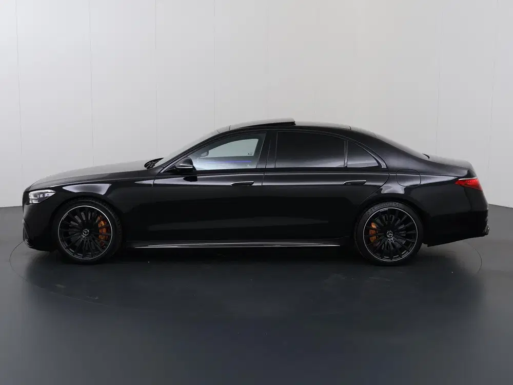 Mercedes-Benz S-Klasse AMG 63 S E Performance uit 2023, foto 5