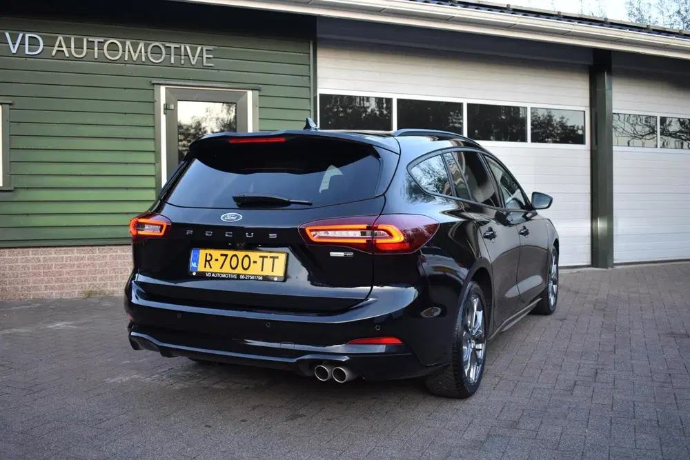 Ford Focus 1.0 EcoBoost Hybrid ST Line Style uit 2022, foto 13