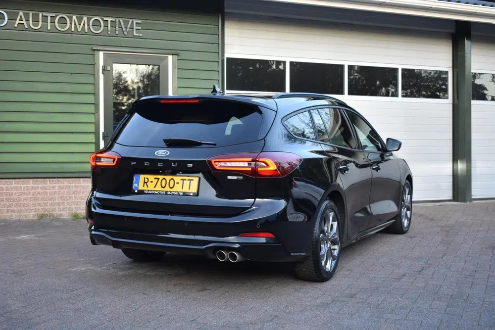 Ford Focus 1.0 EcoBoost Hybrid ST Line Style uit 2022, foto 9
