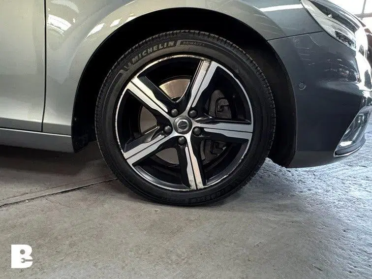 Volvo V40 1.5 T3 Polar+ Sport uit 2019, foto 11