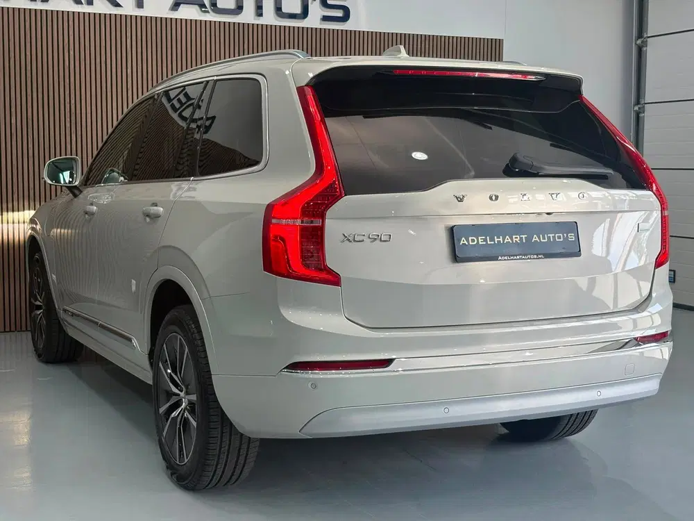 Volvo XC90 2.0 T8 Recharge AWD Inscription uit 2021, foto 6
