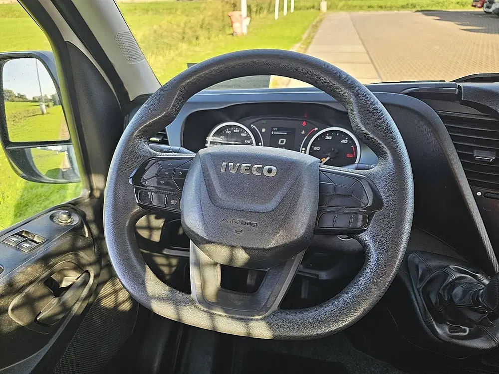 Iveco Daily 35S12 L3 EURO6 uit 2020, foto 12