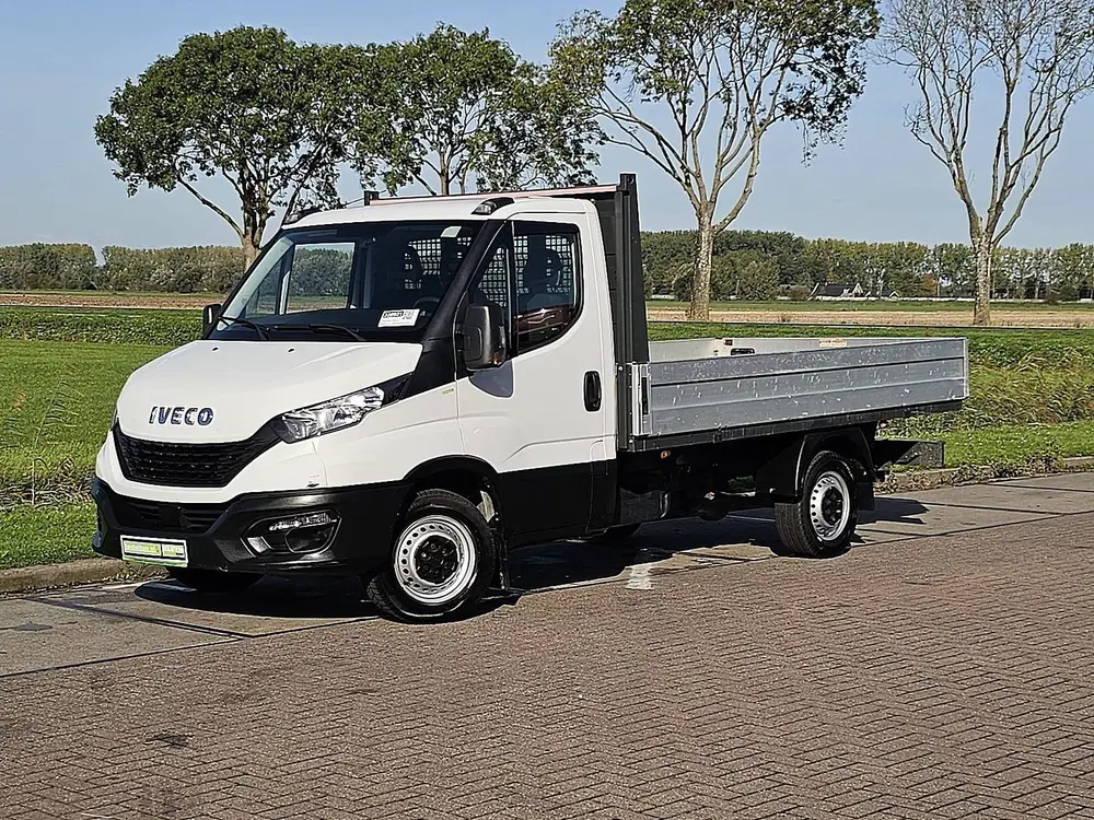 Iveco Daily 35S12 L3 EURO6 uit 2020, foto 2