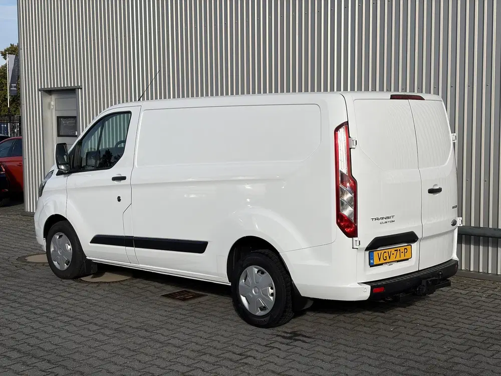 Ford Transit Custom 300 2.0 TDCI L1H1 MHEV*HAAK*CAM*A uit 2020, foto 2