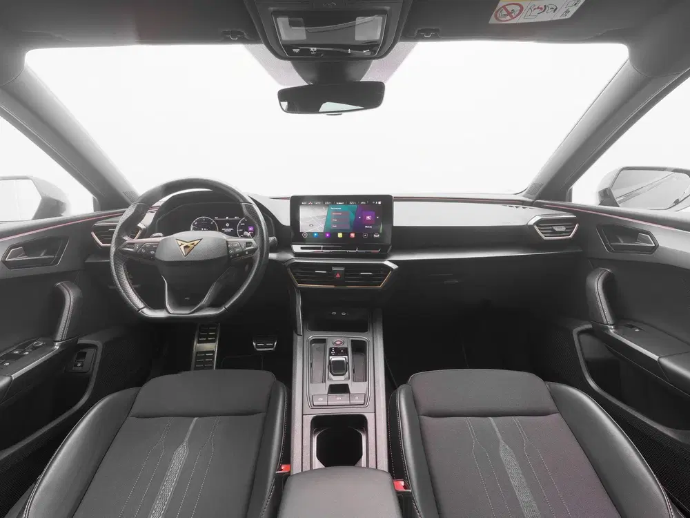 Cupra Leon 1.4 e-Hybrid VZ Business 245 pk DSG uit 2022, foto 3