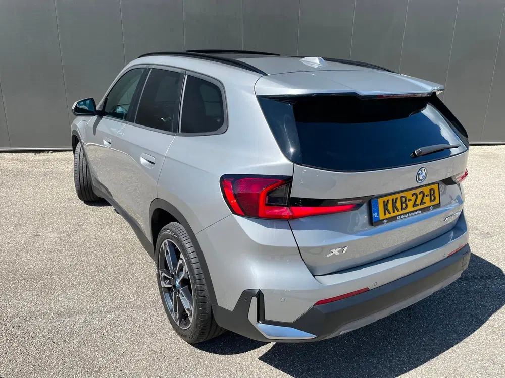 BMW X1 XDrive25e 1ste Eig Dealer onderhouden Vol uit 2024, foto 4