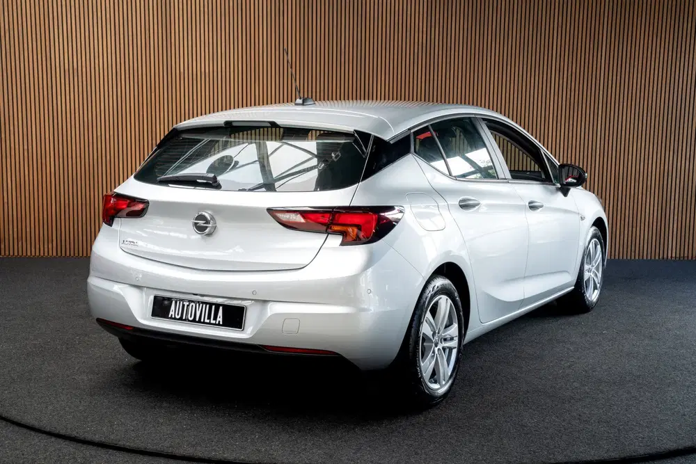 Opel Astra 1.2 T Navi Camera Stoel- & stuurverw. Clim uit 2021, foto 6