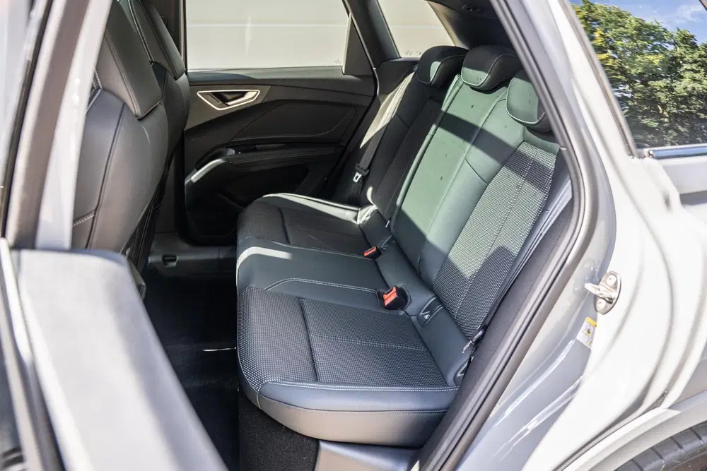Audi Q4 e-tron 286pk S Edition 82 kWh uit 2026, foto 6