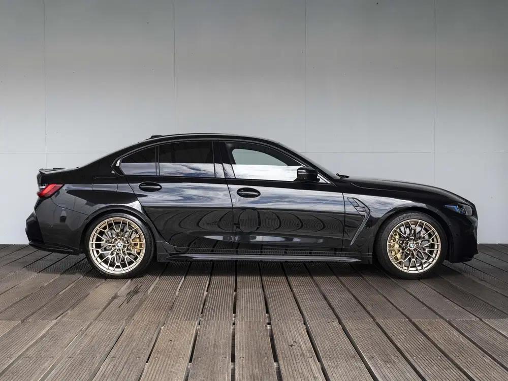 BMW M3 Sedan uit 2025, foto 7
