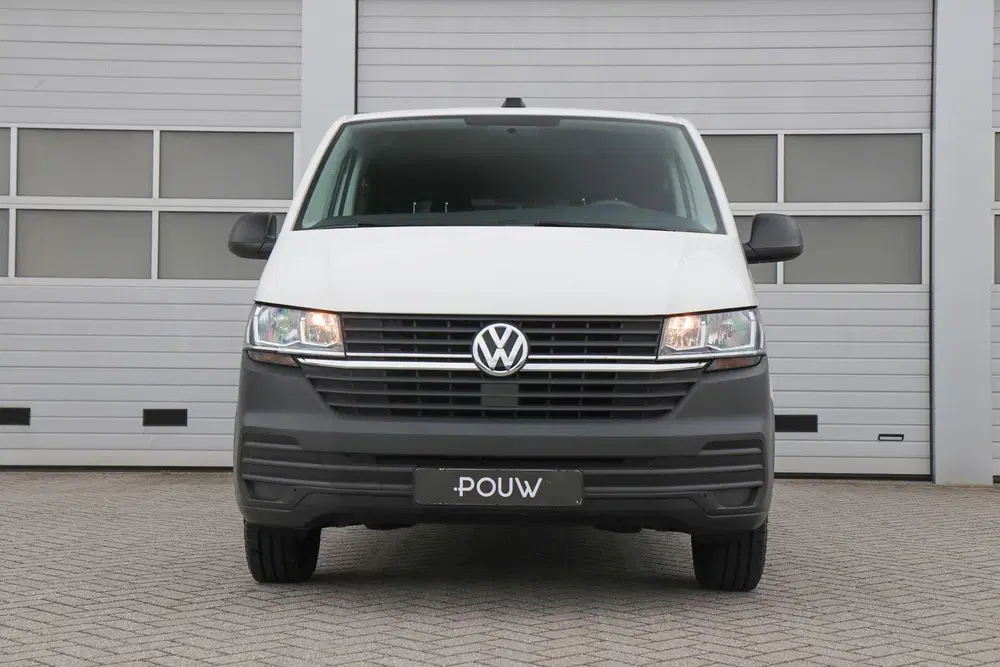 Volkswagen Transporter 2.0 TDI 110pk L2H1 30 DC uit 2020, foto 7