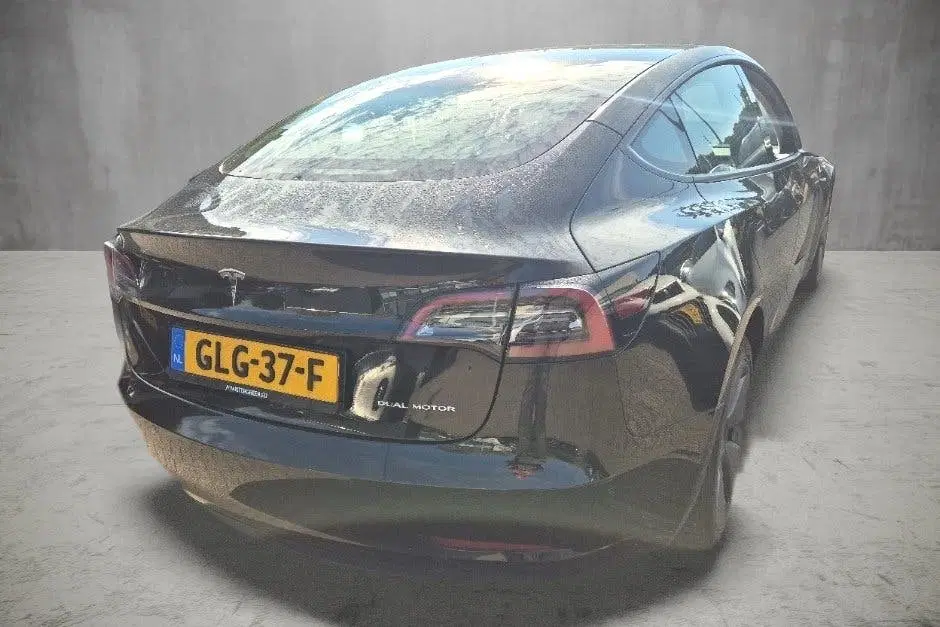 Tesla Model 3 Long Range AWD uit 2022, foto 3