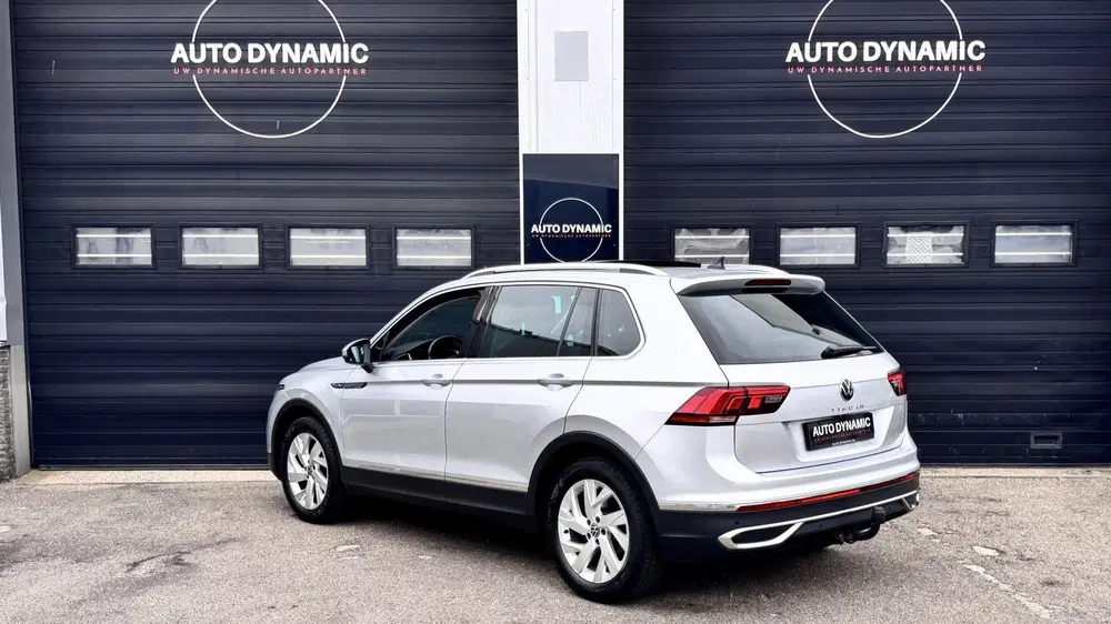 Volkswagen Tiguan 1.5 TSI R-Line Business+ DSG Panoramadak uit 2021, foto 4