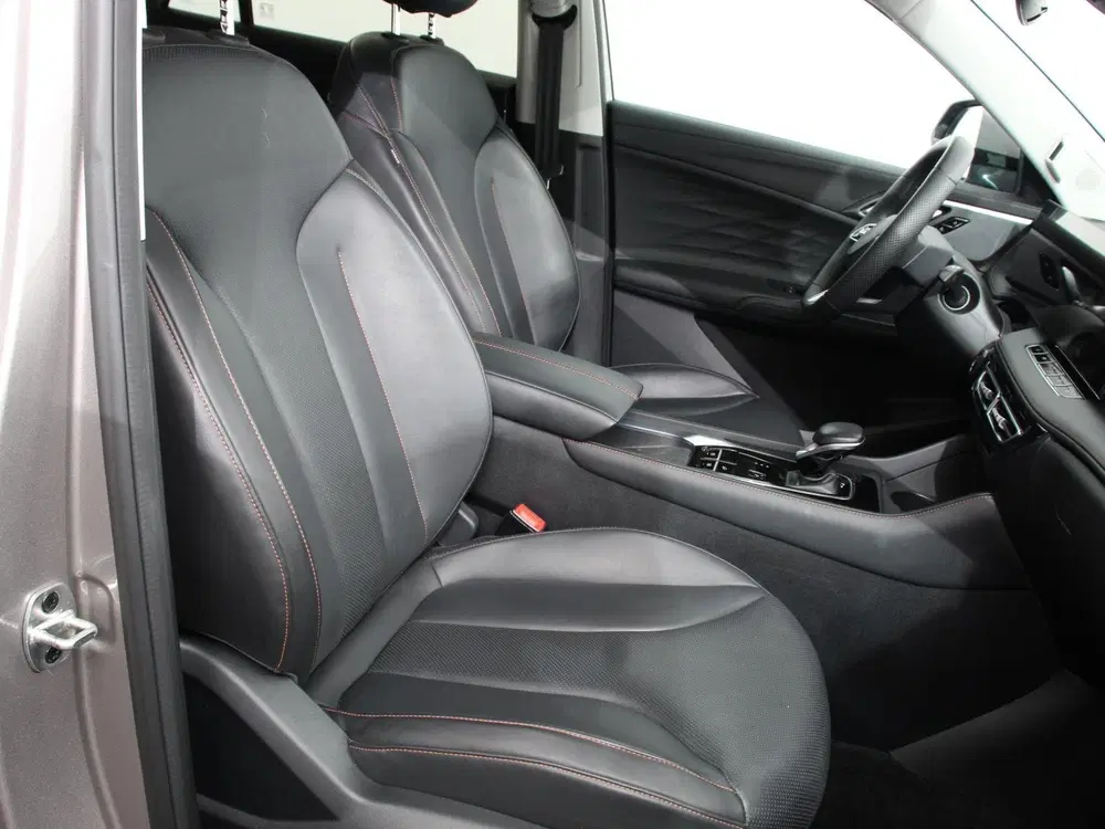 MG HS 1.5 PHEV Luxury Automaat Navigatie Apple C uit 2025, foto 11