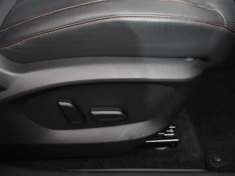 MG HS 1.5 PHEV Luxury Automaat Navigatie Apple C uit 2025, foto 12