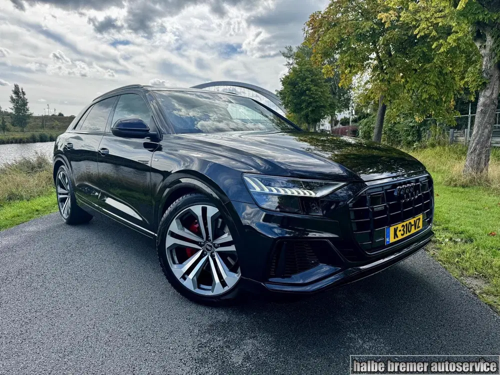 Audi Q8 55 TFSIe quattro S-Line uit 2021