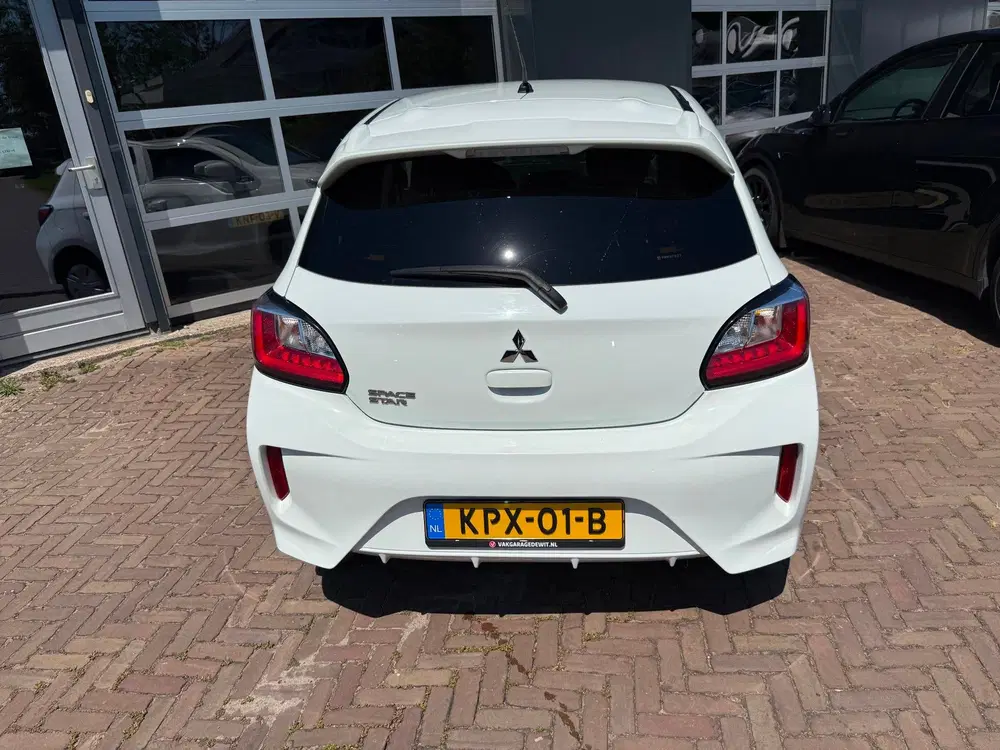 Mitsubishi Space Star 1.2 Connect+ uit 2022, foto 13