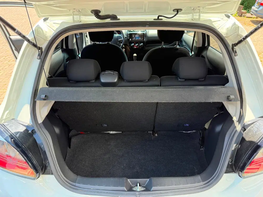 Mitsubishi Space Star 1.2 Connect+ uit 2022, foto 7