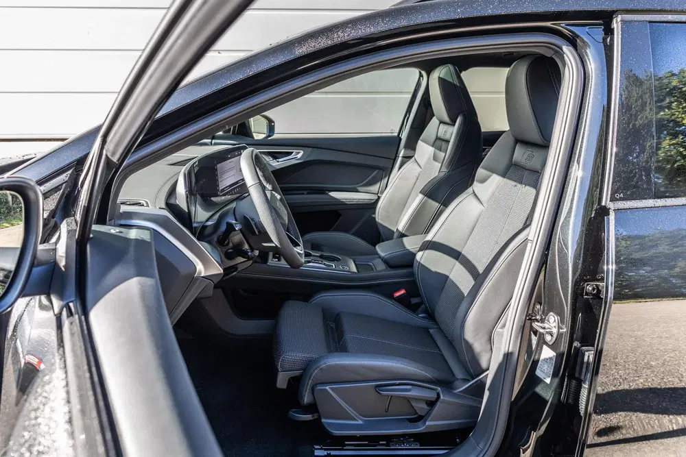 Audi Q4 e-tron S Edition 82 kWh uit 2026, foto 4